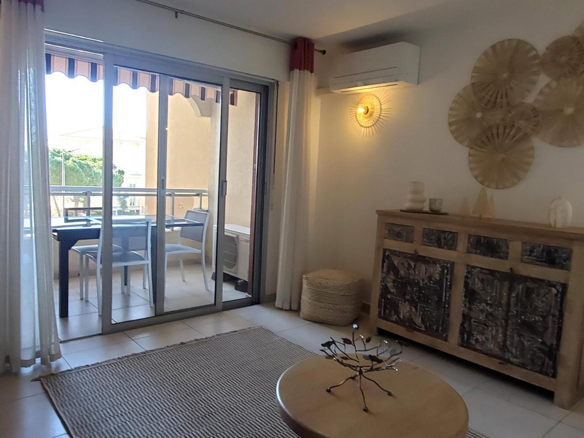 Frejus Plage Le Capitole T2 35M2 Climatise Balcon エクステリア 写真